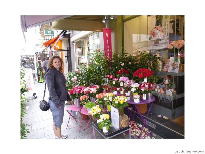 Rhonda with Flowers on Rue Clerc, Paris