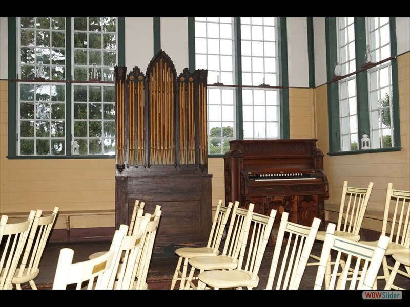 Sharon Temple 12 - Organs