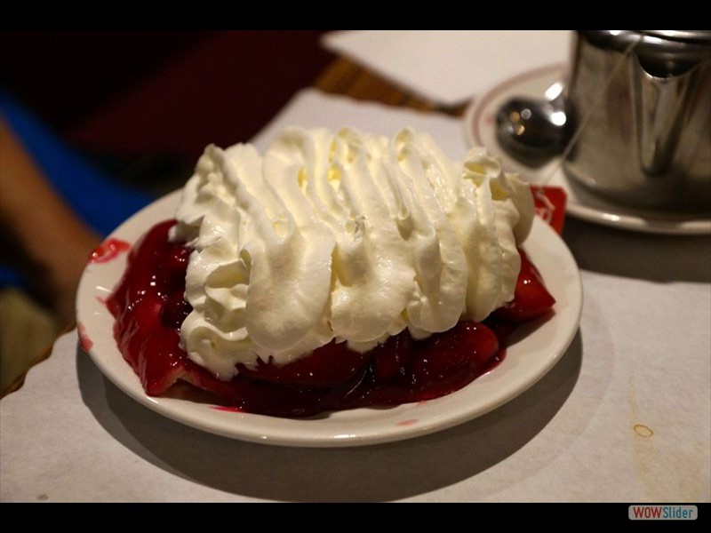 Haugen's - Fresh Strawberry Pie