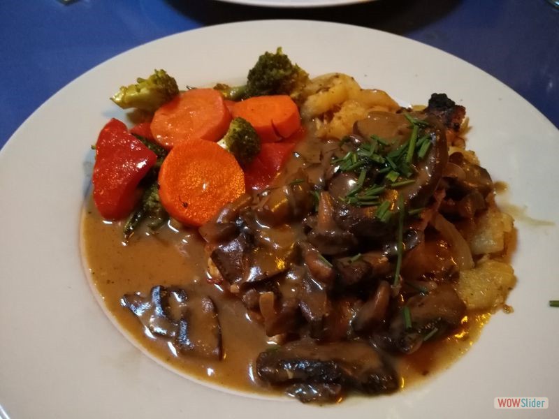 Musket Restaurant 3 - Jaeger Schnitzel with Mushroom Sauce