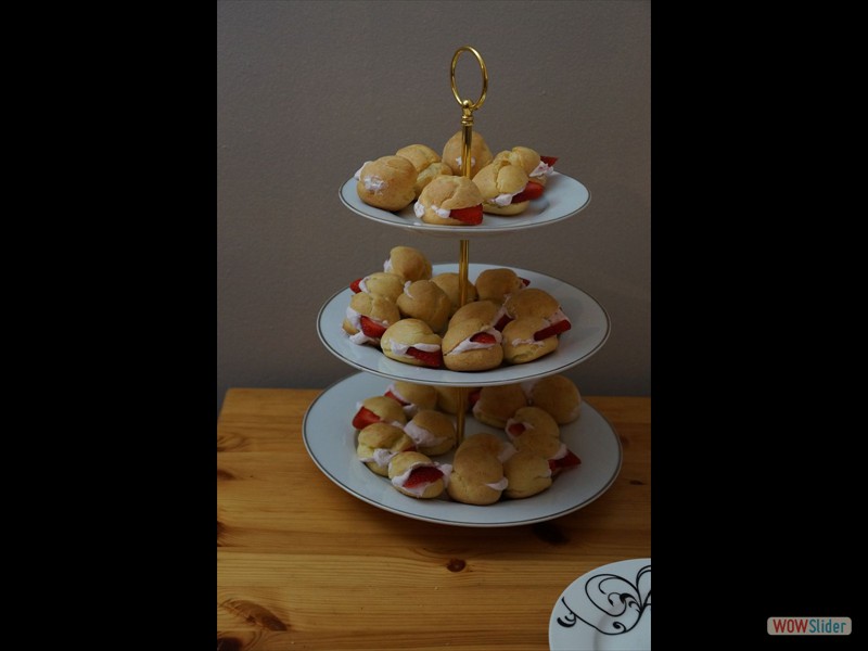 Strawberry Cream Puffs