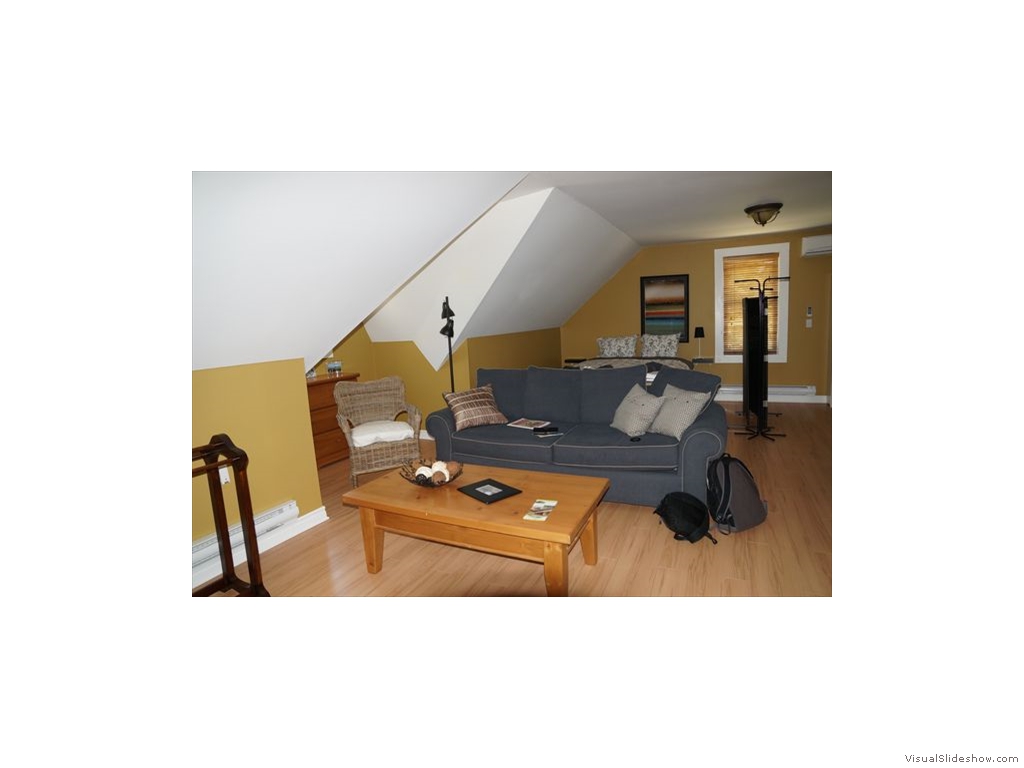 R and F Alpacas Bed and Breakfast 3