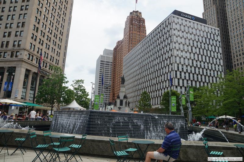 Campus Martius Park 01 - Fountain
