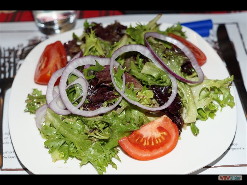 Au Mazot Suisse Restaurant - Salad