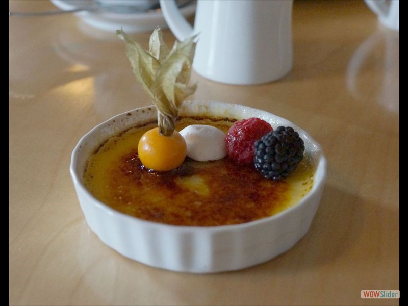 Quai 360 Restaurant 09 - Grapefruit Creme Brulee