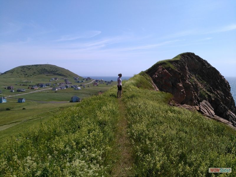 La Butte Ronde Hill 1 - Rhonda on the Trail