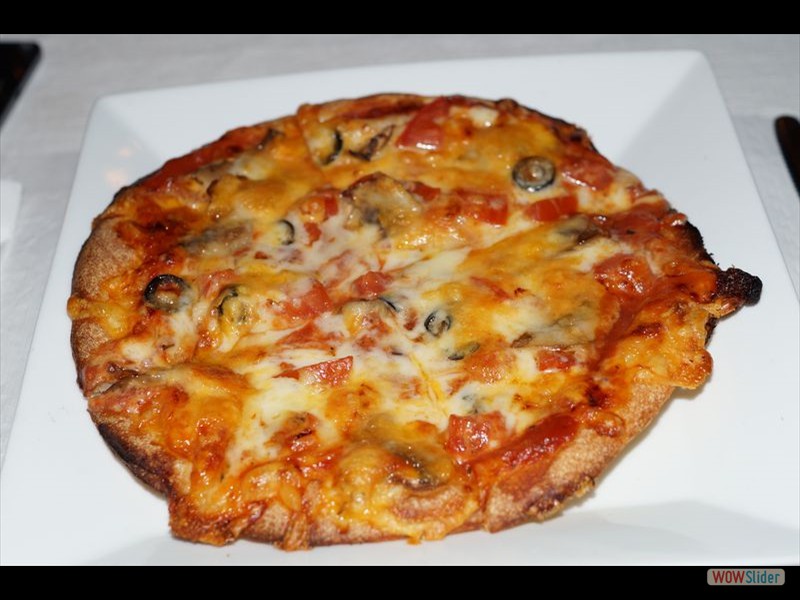 Chez 5 Etoiles - Vegetarian Pizza